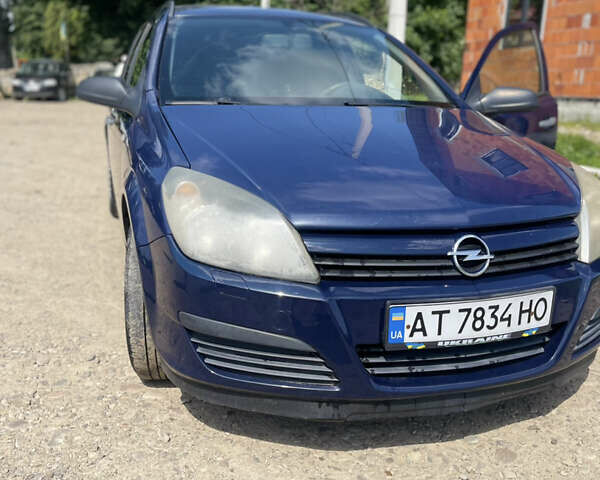 Синий Опель Астра, объемом двигателя 1.6 л и пробегом 200 тыс. км за 3900 $, фото 3 на Automoto.ua