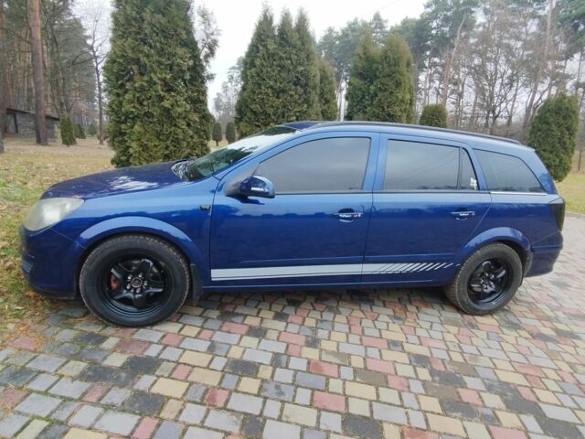 Синий Опель Астра, объемом двигателя 1.6 л и пробегом 195 тыс. км за 5350 $, фото 1 на Automoto.ua