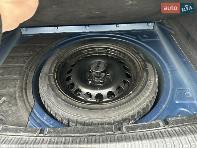 Синий Опель Астра, объемом двигателя 1.91 л и пробегом 288 тыс. км за 4600 $, фото 28 на Automoto.ua