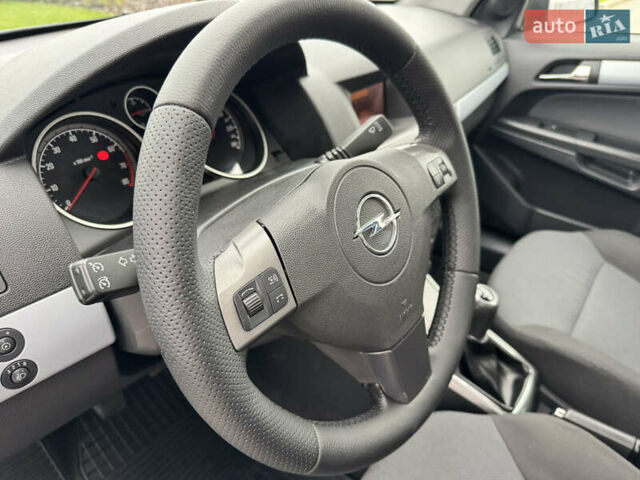 Синий Опель Астра, объемом двигателя 1.6 л и пробегом 173 тыс. км за 5300 $, фото 16 на Automoto.ua