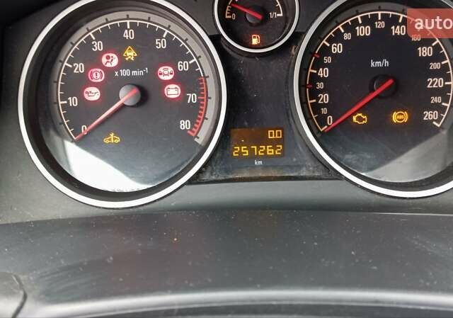 Синій Опель Астра, об'ємом двигуна 1.6 л та пробігом 250 тис. км за 4700 $, фото 10 на Automoto.ua