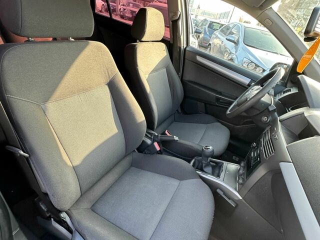 Синий Опель Астра, объемом двигателя 1.6 л и пробегом 217 тыс. км за 5550 $, фото 5 на Automoto.ua