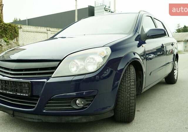 Синий Опель Астра, объемом двигателя 1.6 л и пробегом 240 тыс. км за 3799 $, фото 1 на Automoto.ua