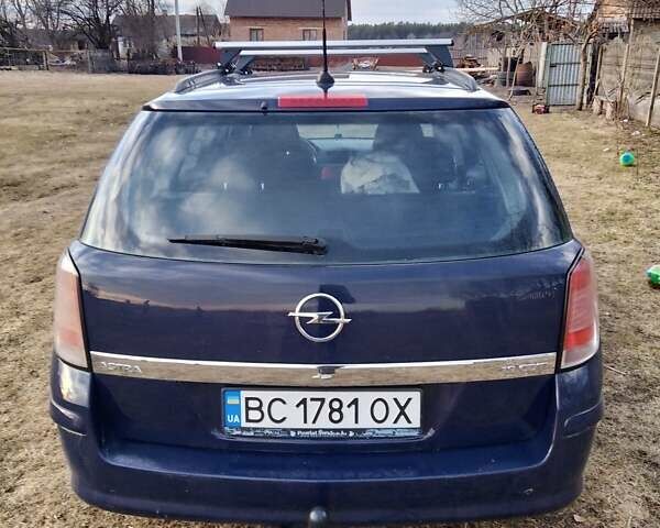 Синий Опель Астра, объемом двигателя 1.9 л и пробегом 299 тыс. км за 4700 $, фото 3 на Automoto.ua