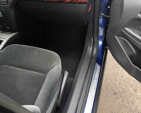 Синій Опель Астра, об'ємом двигуна 1.6 л та пробігом 182 тис. км за 5200 $, фото 13 на Automoto.ua