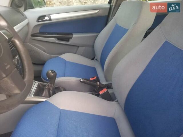 Синій Опель Астра, об'ємом двигуна 1.6 л та пробігом 208 тис. км за 4350 $, фото 37 на Automoto.ua