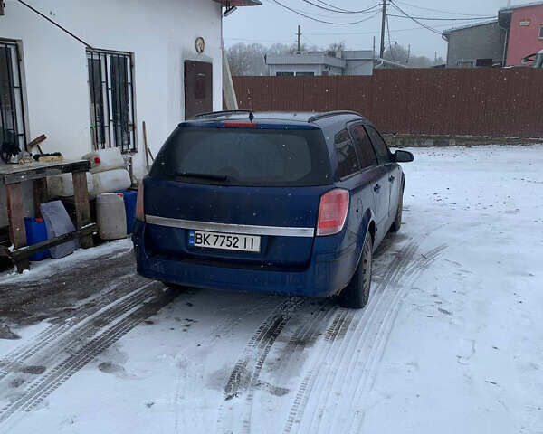 Синий Опель Астра, объемом двигателя 1.6 л и пробегом 212 тыс. км за 4800 $, фото 1 на Automoto.ua