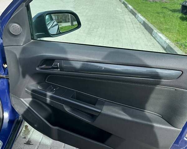 Синий Опель Астра, объемом двигателя 1.7 л и пробегом 280 тыс. км за 4800 $, фото 15 на Automoto.ua