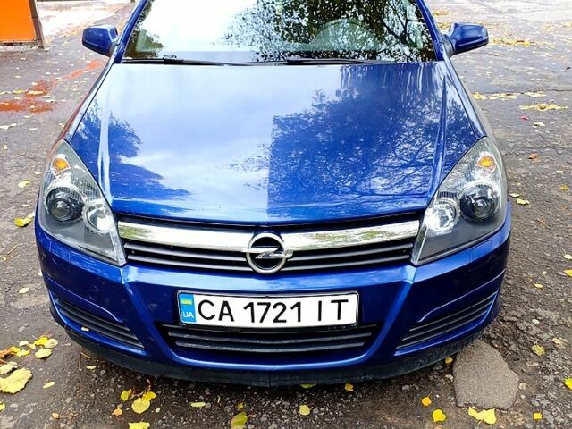 Синий Опель Астра, объемом двигателя 1.8 л и пробегом 275 тыс. км за 4100 $, фото 10 на Automoto.ua