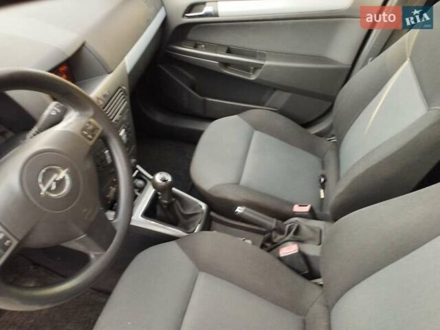 Синій Опель Астра, об'ємом двигуна 1.6 л та пробігом 221 тис. км за 4850 $, фото 2 на Automoto.ua