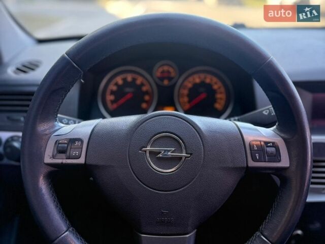 Синий Опель Астра, объемом двигателя 1.6 л и пробегом 177 тыс. км за 4999 $, фото 24 на Automoto.ua