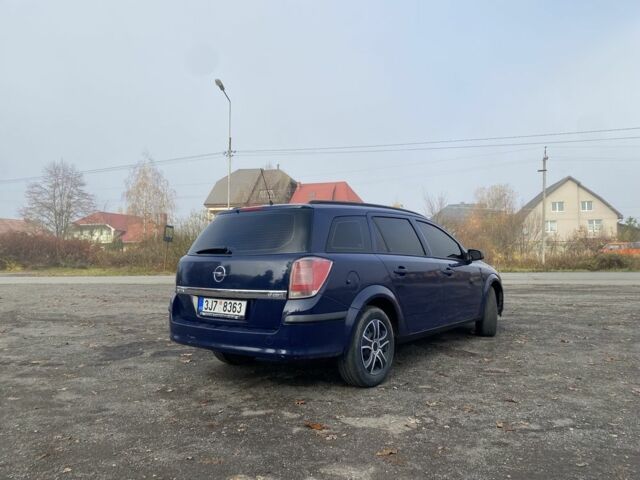 Синий Опель Астра, объемом двигателя 1.7 л и пробегом 313 тыс. км за 2000 $, фото 3 на Automoto.ua