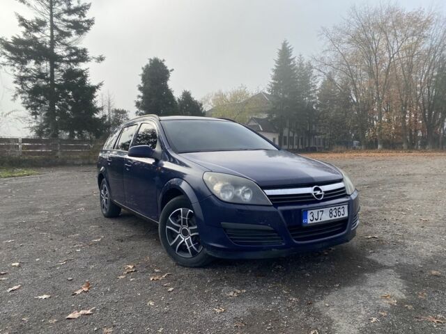 Синий Опель Астра, объемом двигателя 1.7 л и пробегом 313 тыс. км за 2000 $, фото 1 на Automoto.ua