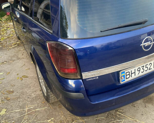 Опель Астра 2005 в Одессе на Automoto.ua Синий Опель Астра, объемом двигателя 1.69 л и пробегом 330 тыс. км за 4000 $, фото 4 на Automoto.ua