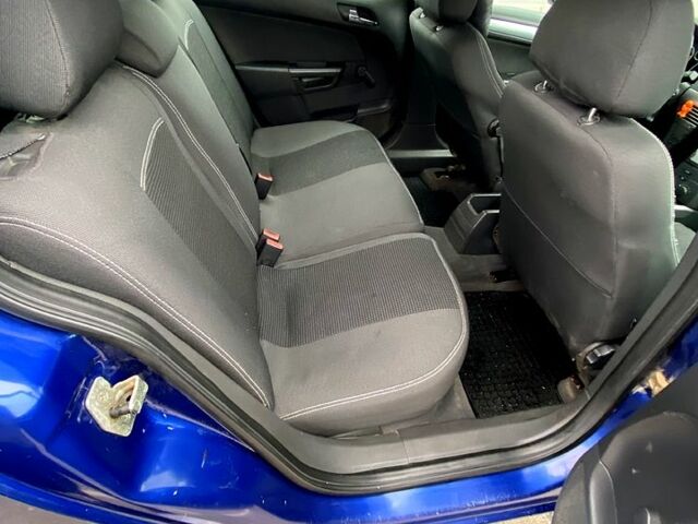 Синій Опель Астра, об'ємом двигуна 1.9 л та пробігом 343 тис. км за 4750 $, фото 6 на Automoto.ua