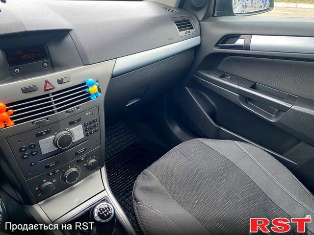 Синій Опель Астра, об'ємом двигуна 1.9 л та пробігом 343 тис. км за 4750 $, фото 8 на Automoto.ua