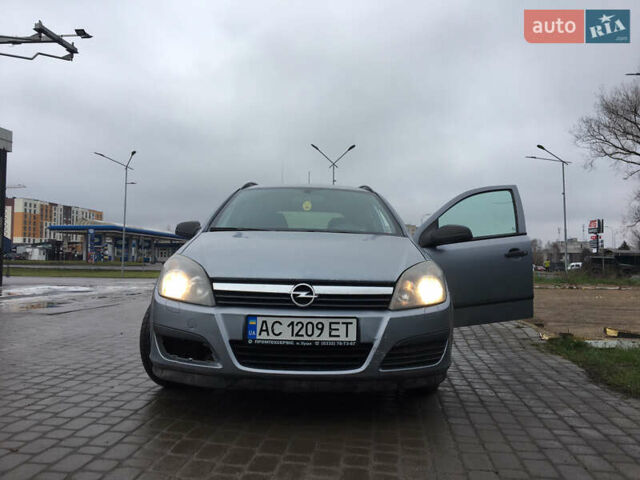 Синий Опель Астра, объемом двигателя 1.3 л и пробегом 314 тыс. км за 4750 $, фото 4 на Automoto.ua