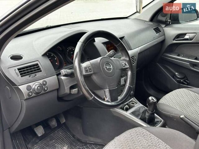 Синій Опель Астра, об'ємом двигуна 1.9 л та пробігом 268 тис. км за 4300 $, фото 14 на Automoto.ua