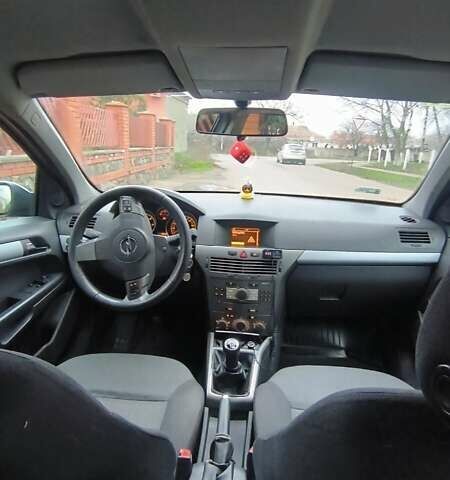 Синій Опель Астра, об'ємом двигуна 1.9 л та пробігом 270 тис. км за 4900 $, фото 3 на Automoto.ua