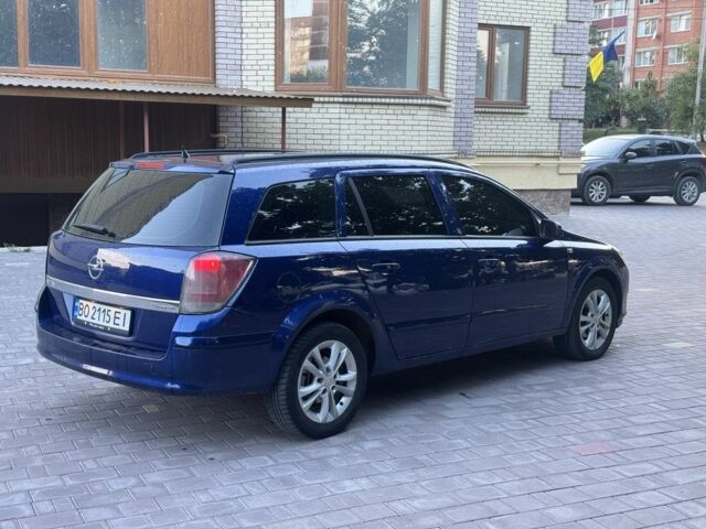 Синий Опель Астра, объемом двигателя 1.6 л и пробегом 218 тыс. км за 3650 $, фото 4 на Automoto.ua