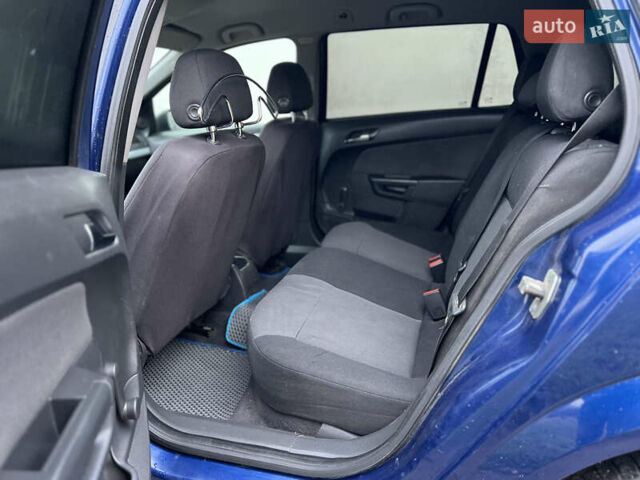 Синий Опель Астра, объемом двигателя 1.6 л и пробегом 286 тыс. км за 4500 $, фото 17 на Automoto.ua