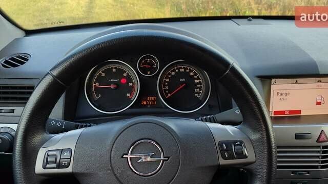 Синій Опель Астра, об'ємом двигуна 1.69 л та пробігом 287 тис. км за 4250 $, фото 12 на Automoto.ua