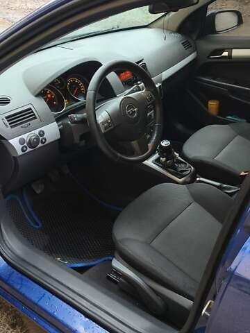 Синій Опель Астра, об'ємом двигуна 1.9 л та пробігом 226 тис. км за 4700 $, фото 13 на Automoto.ua