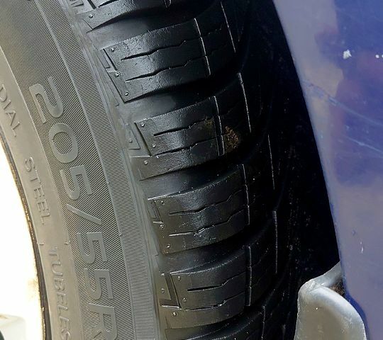 Синий Опель Астра, объемом двигателя 1.2 л и пробегом 330 тыс. км за 4200 $, фото 4 на Automoto.ua