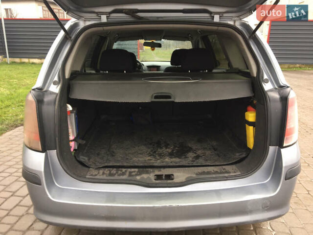 Синий Опель Астра, объемом двигателя 1.3 л и пробегом 314 тыс. км за 4750 $, фото 11 на Automoto.ua