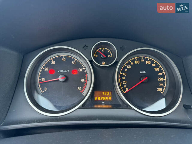 Синий Опель Астра, объемом двигателя 1.6 л и пробегом 233 тыс. км за 4500 $, фото 12 на Automoto.ua