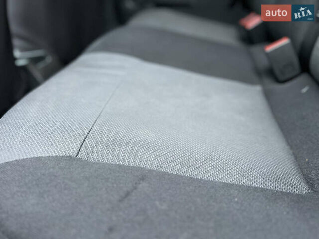 Синий Опель Астра, объемом двигателя 1.6 л и пробегом 286 тыс. км за 4500 $, фото 18 на Automoto.ua