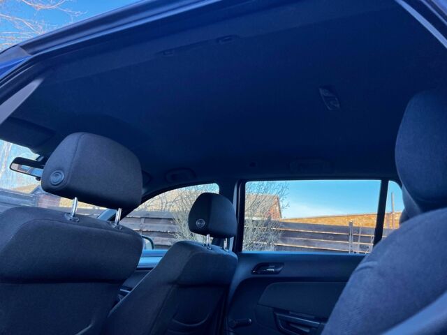 Синий Опель Астра, объемом двигателя 1.9 л и пробегом 300 тыс. км за 3900 $, фото 12 на Automoto.ua