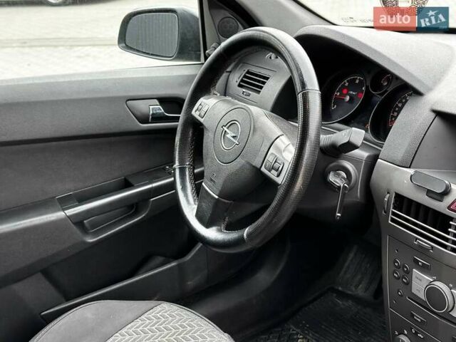 Синій Опель Астра, об'ємом двигуна 1.9 л та пробігом 268 тис. км за 4300 $, фото 27 на Automoto.ua