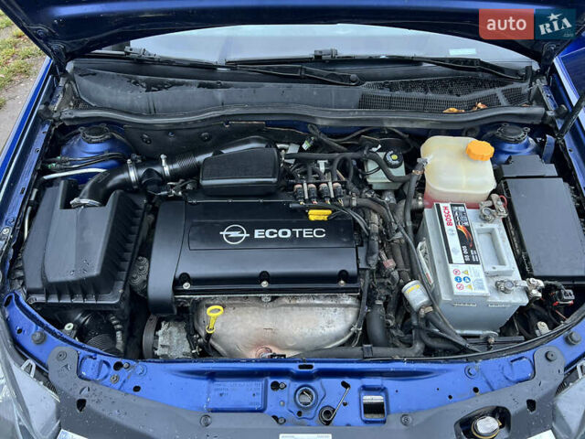 Синий Опель Астра, объемом двигателя 1.6 л и пробегом 286 тыс. км за 4500 $, фото 29 на Automoto.ua