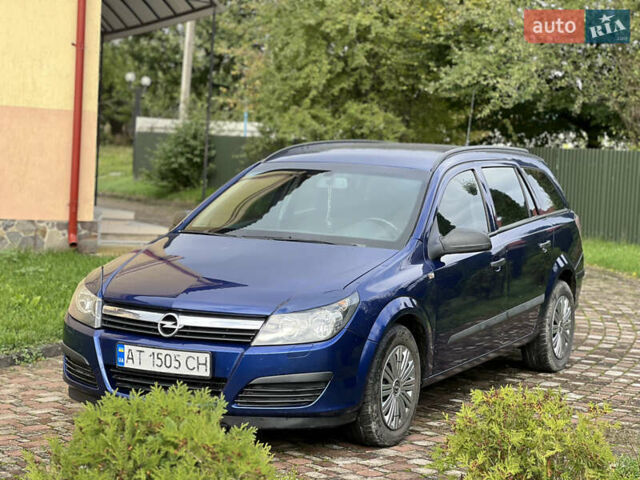 Синий Опель Астра, объемом двигателя 1.25 л и пробегом 399 тыс. км за 4300 $, фото 3 на Automoto.ua