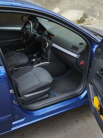 Синій Опель Астра, об'ємом двигуна 1.9 л та пробігом 226 тис. км за 4700 $, фото 8 на Automoto.ua