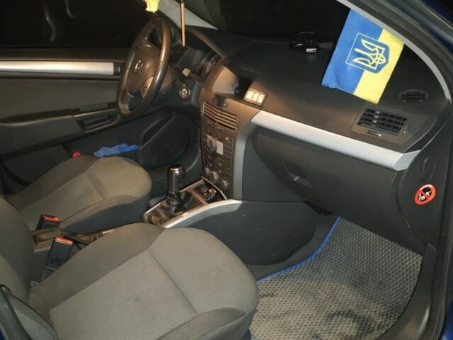 Синій Опель Астра, об'ємом двигуна 1.9 л та пробігом 327 тис. км за 3600 $, фото 6 на Automoto.ua