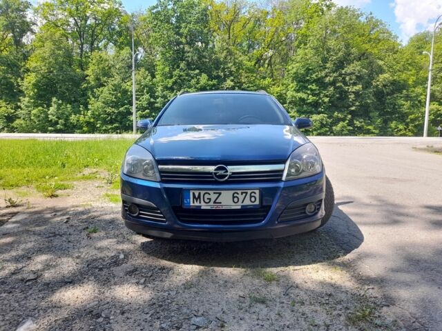 Синий Опель Астра, объемом двигателя 1.6 л и пробегом 165 тыс. км за 2900 $, фото 1 на Automoto.ua