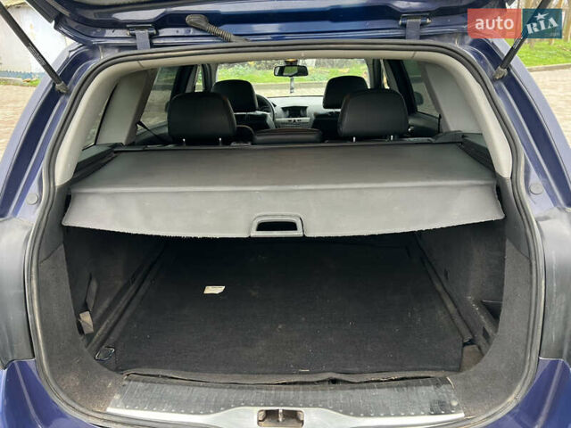 Синій Опель Астра, об'ємом двигуна 1.3 л та пробігом 328 тис. км за 4000 $, фото 6 на Automoto.ua