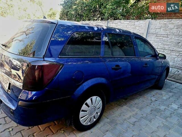 Синий Опель Астра, объемом двигателя 1.6 л и пробегом 300 тыс. км за 4800 $, фото 2 на Automoto.ua