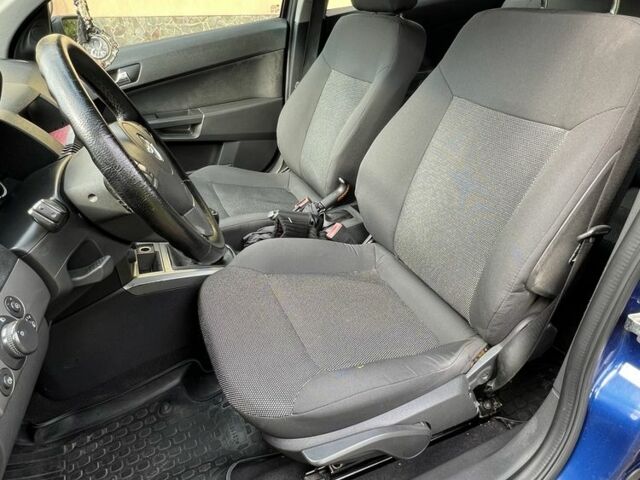 Синій Опель Астра, об'ємом двигуна 1.2 л та пробігом 399 тис. км за 3699 $, фото 15 на Automoto.ua