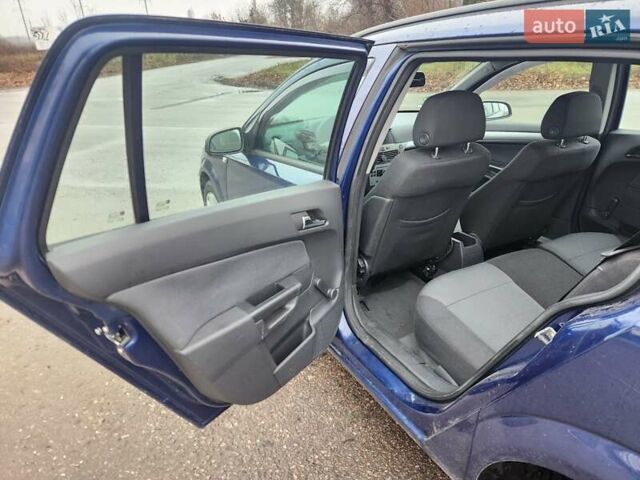 Синий Опель Астра, объемом двигателя 1.6 л и пробегом 157 тыс. км за 4999 $, фото 17 на Automoto.ua