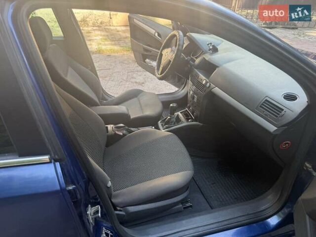 Синій Опель Астра, об'ємом двигуна 1.9 л та пробігом 330 тис. км за 3300 $, фото 11 на Automoto.ua