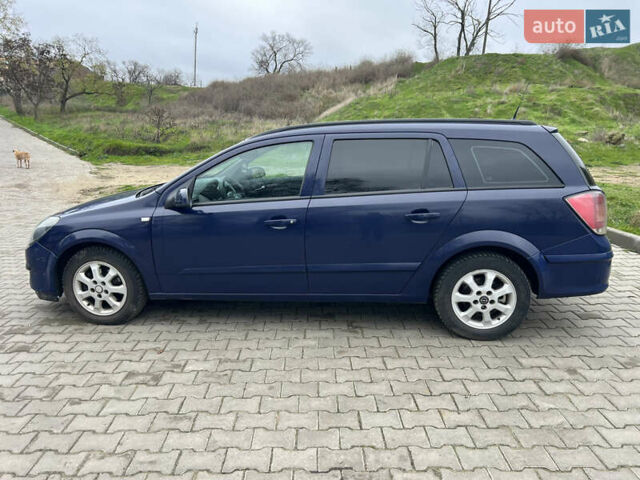 Синій Опель Астра, об'ємом двигуна 1.3 л та пробігом 328 тис. км за 4000 $, фото 5 на Automoto.ua
