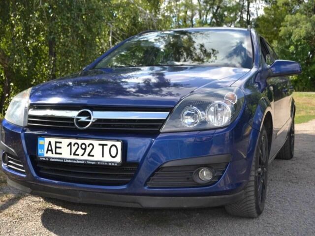 Синій Опель Астра, об'ємом двигуна 1.7 л та пробігом 190 тис. км за 207000 $, фото 1 на Automoto.ua