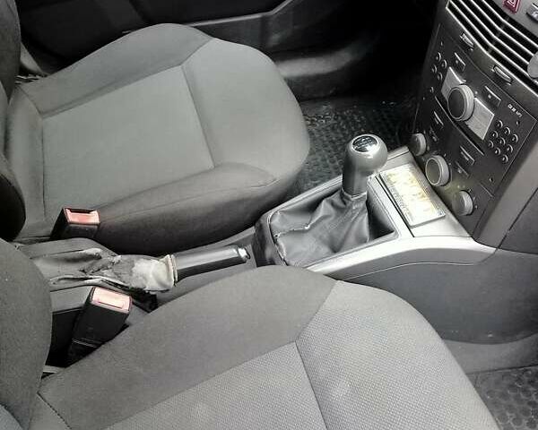 Синій Опель Астра, об'ємом двигуна 1.36 л та пробігом 241 тис. км за 4350 $, фото 6 на Automoto.ua