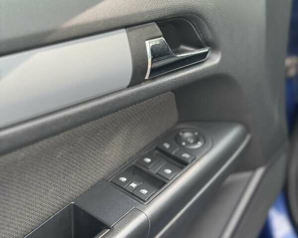 Синий Опель Астра, объемом двигателя 1.8 л и пробегом 227 тыс. км за 5000 $, фото 11 на Automoto.ua