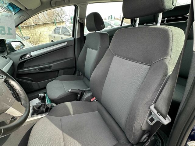 Синий Опель Астра, объемом двигателя 0 л и пробегом 255 тыс. км за 5300 $, фото 13 на Automoto.ua