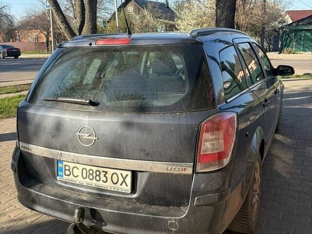 Синій Опель Астра, об'ємом двигуна 1.69 л та пробігом 204 тис. км за 4300 $, фото 4 на Automoto.ua