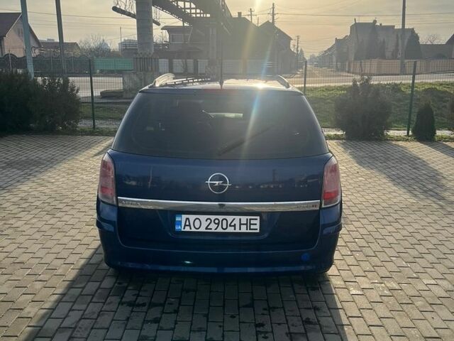 Синій Опель Астра, об'ємом двигуна 1.69 л та пробігом 362 тис. км за 3600 $, фото 5 на Automoto.ua